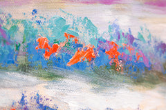 Dettaglio delle transizioni di colore sul quadro dipinto a mano con motivo paesaggio con campi di lavanda in colori pastello – delicati tratti acrilici.