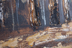 Dettaglio delle transizioni di colore sul quadro dipinto a mano con motivo alberi al lago in tonalità marroni – delicati tratti acrilici.