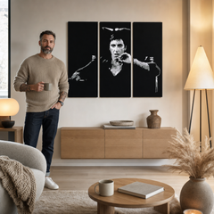 Dipinto a mano POP Art AL PACINO 3 pezzi al27 – quadro in un moderno interno maschile, visualizzazione lifestyle. Colori dominanti: nero, grigio, bianco.