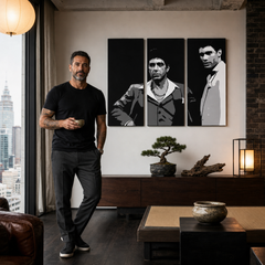 Dipinto a mano POP Art AL PACINO 3 pezzi al31 – quadro in un moderno interno maschile, visualizzazione lifestyle. Colori dominanti: nero, bianco, grigio.