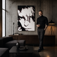 Dipinto a mano POP Art David Bowie 1 pezzo db – quadro in un moderno interno maschile, visualizzazione lifestyle. Colori dominanti: nero, marrone, bianco.
