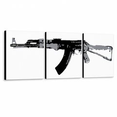 Dipinto a mano POP Art Kalashnikov 3 parti ka – Visualizzazione 3D del quadro dipinto a mano su sfondo bianco. Colori dominanti: nero, grigio, bianco.