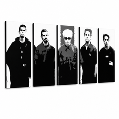 Dipinto a mano POP Art LINKIN PARK 5 pezzi lp – Visualizzazione 3D del quadro dipinto a mano su sfondo bianco. Colori dominanti: nero, bianco, grigio.