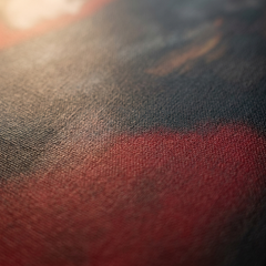 Dettaglio macro della stampa su tela di cotone ARTMIE, trama in rilievo e colori vividi, qualità artigianale Papilora.