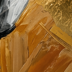 Dettaglio macro della texture impasto e pennellate acriliche dorate su tela, qualità artigianale di un quadro Papilora.