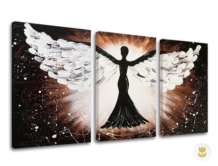 Quadro moderno su tela con angelo, silhouette e motivi astratti in bianco e nero, ideale per un soggiorno elegante e raffinato firmato Papilora.